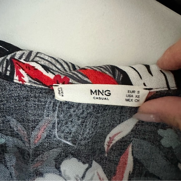 MNG Floral Longsleeve Button Up - Picture 3 of 4